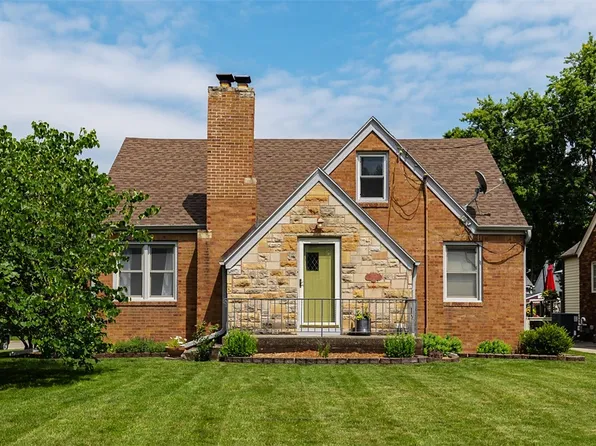 2819 48th St, Des Moines, IA 50310