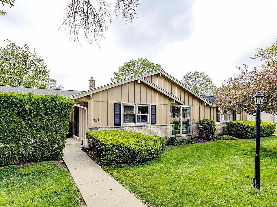 1st image of 5262 Woodbridge Ln S #5262