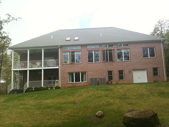 View of back from golf cours