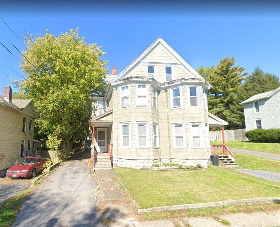 267 Seymour St, Auburn, NY 13021 Zillow