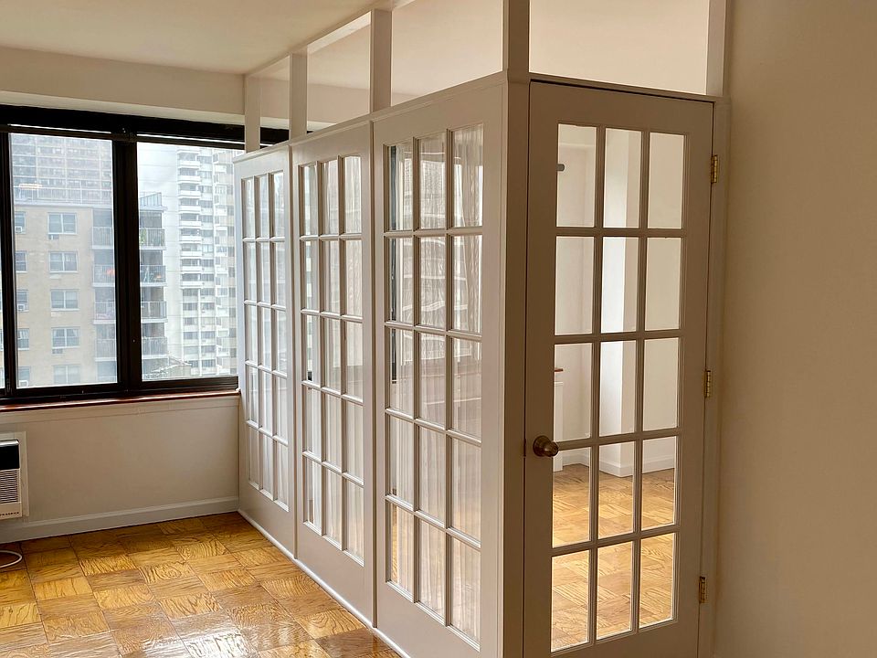 1st image of 382 Central Park W APT 14U