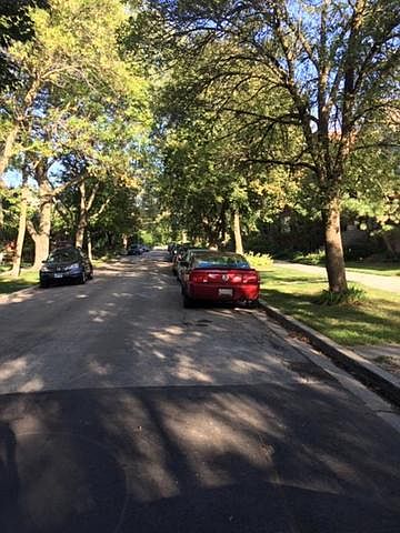 2nd image of 2735 W Sunnyside Ave