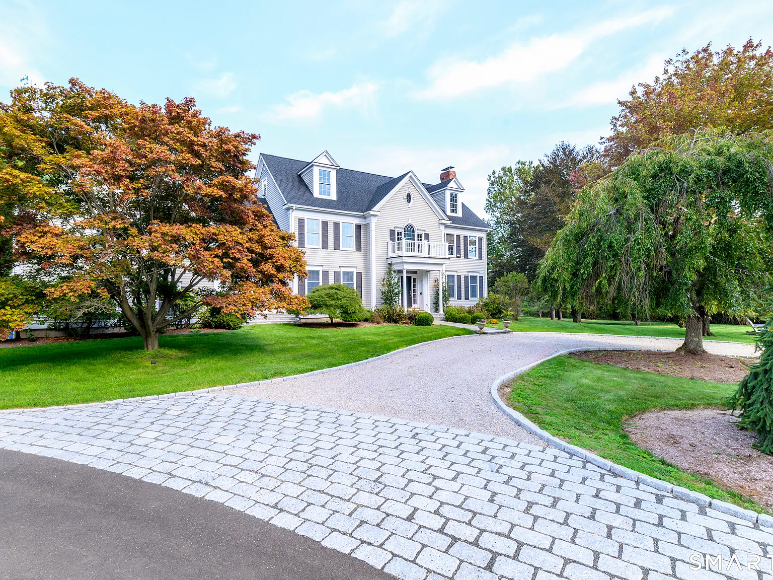 4 bed, 6.5 bath, 4936 sqft, $50,000 — Photo 3