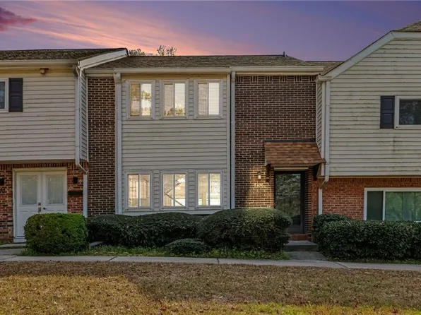 7306 Cardigan Cir, Sandy Springs, GA 30328