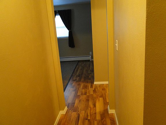 3rd image of 510 S 4th St