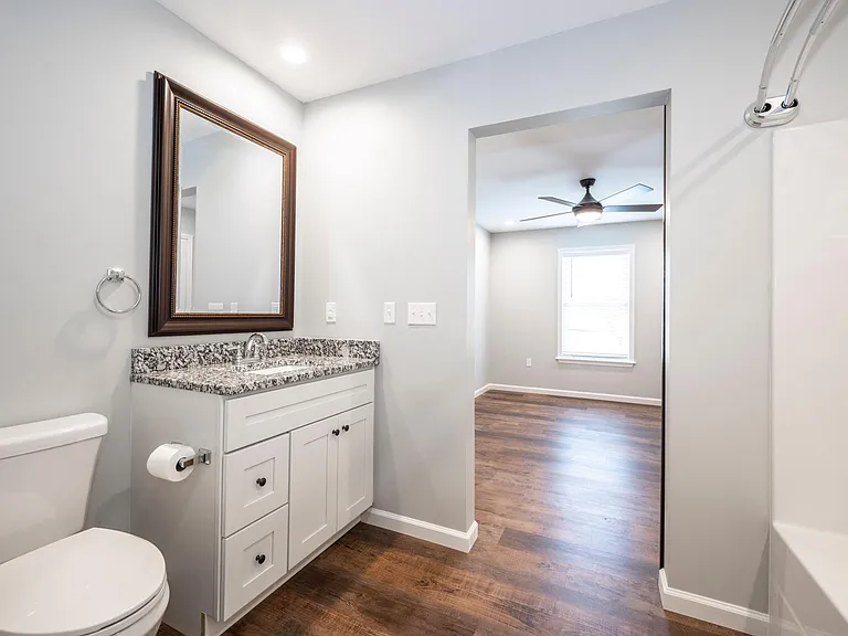 713 Lorene Cir #6 — Photo 16