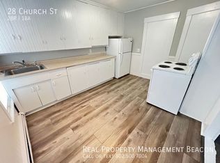 28 Church St, Lebanon, NH 03766