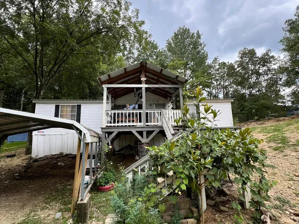 215 Gardners Gin Rd, Cordova, AL 35550