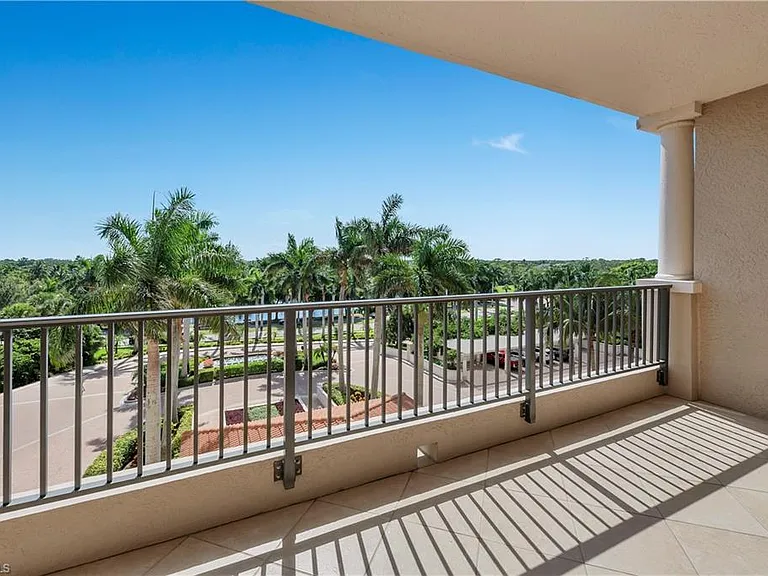 23850 Via Italia Cir #404 — Photo 37