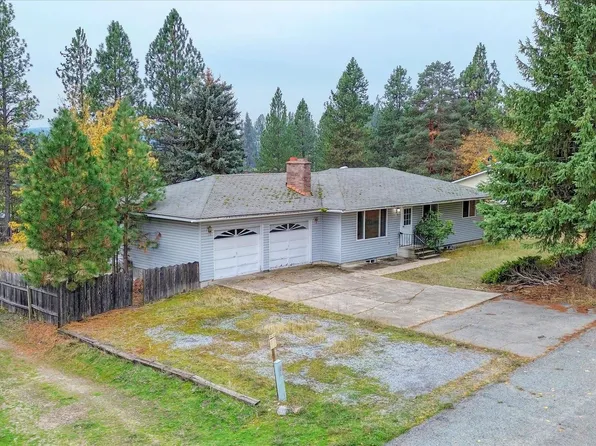 120 E Circle Dr, Newport, WA 99156