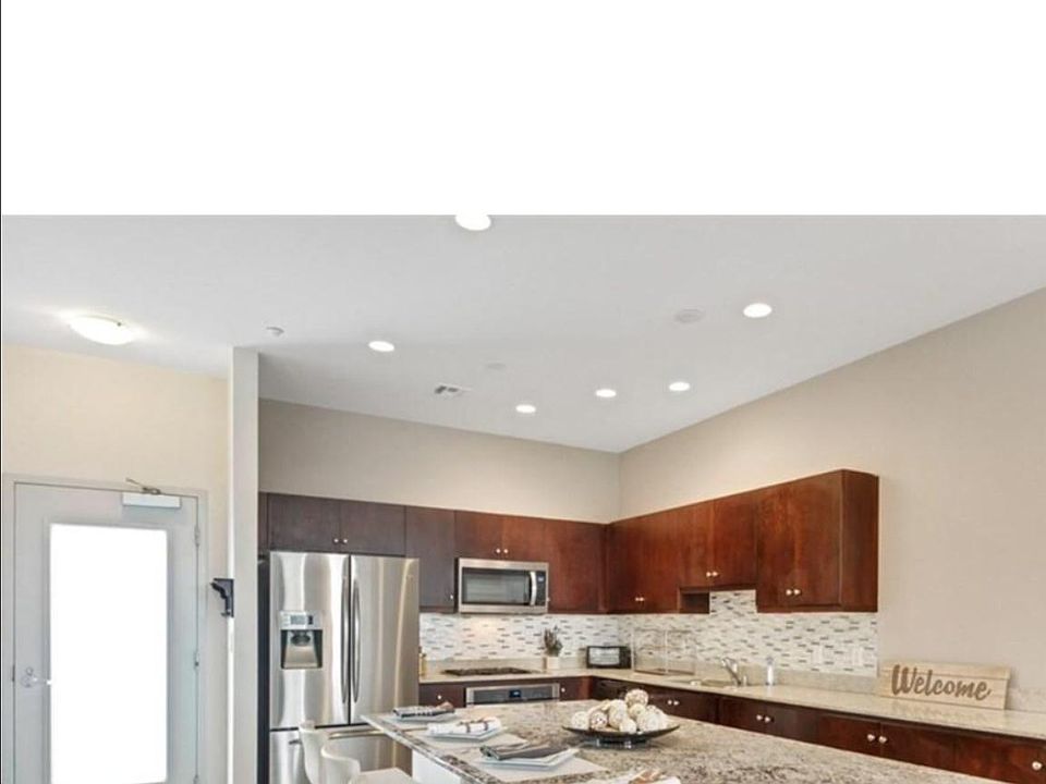 1st image of 435 W Center Street Promenade Unit 439