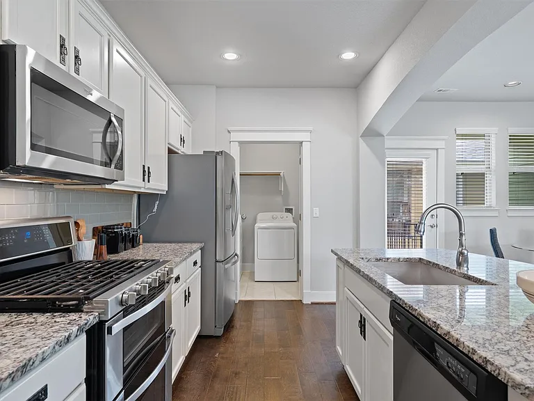 10625 Wills Loop — Photo 12
