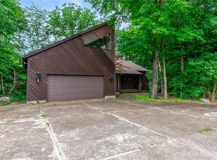 1454 Richland Rd, Spring Valley, OH 45370