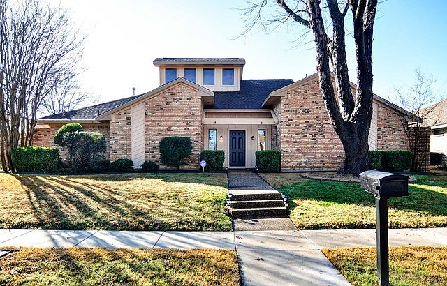 1st image of 1708 Copper Creek Dr