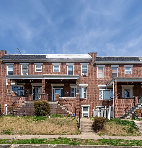 4244 Shamrock Ave Photo 1