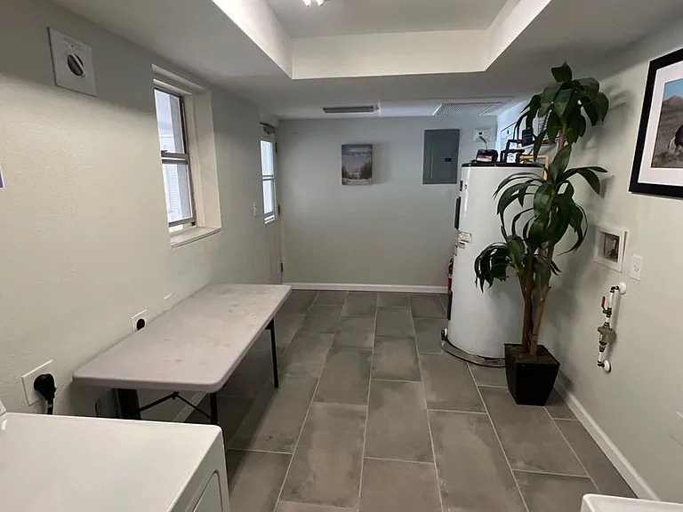 Citadel Apartments of Sarasota — Photo 9
