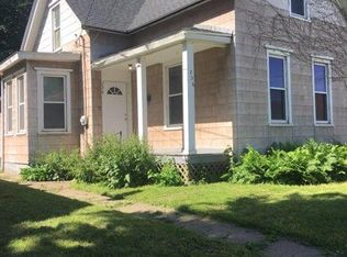 736 17th Ave, Moline, IL 61265