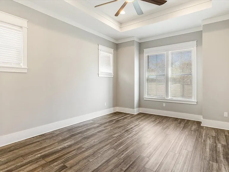4072 Biltmore Ave — Photo 23