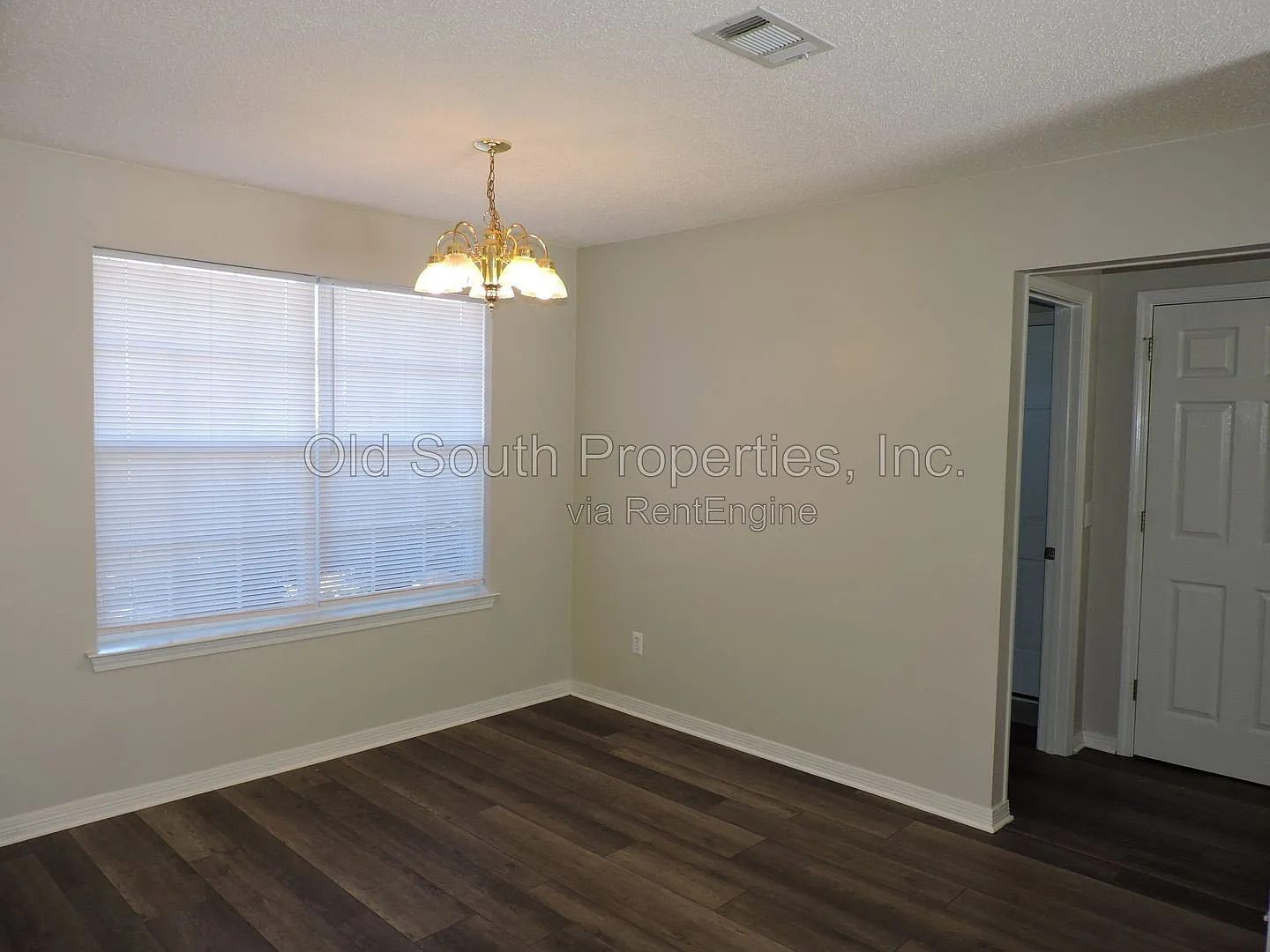 3 bed, 2.0 bath, 1718 sqft, $1,850 — Photo 4