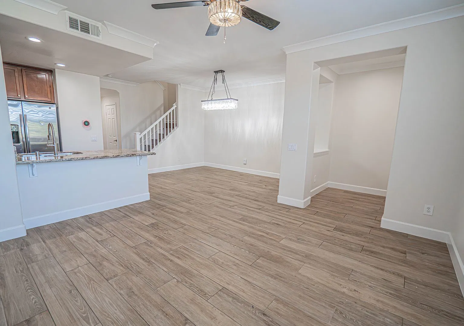 3-Bedroom Townhome with Community Pool & Spa in Valencia's West Creek! — Photo 3