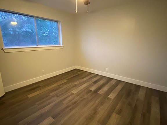 5th image of 1814 Martin Luther Dr