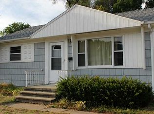 3212 Mount Vernon Rd SE, Cedar Rapids, IA 52403