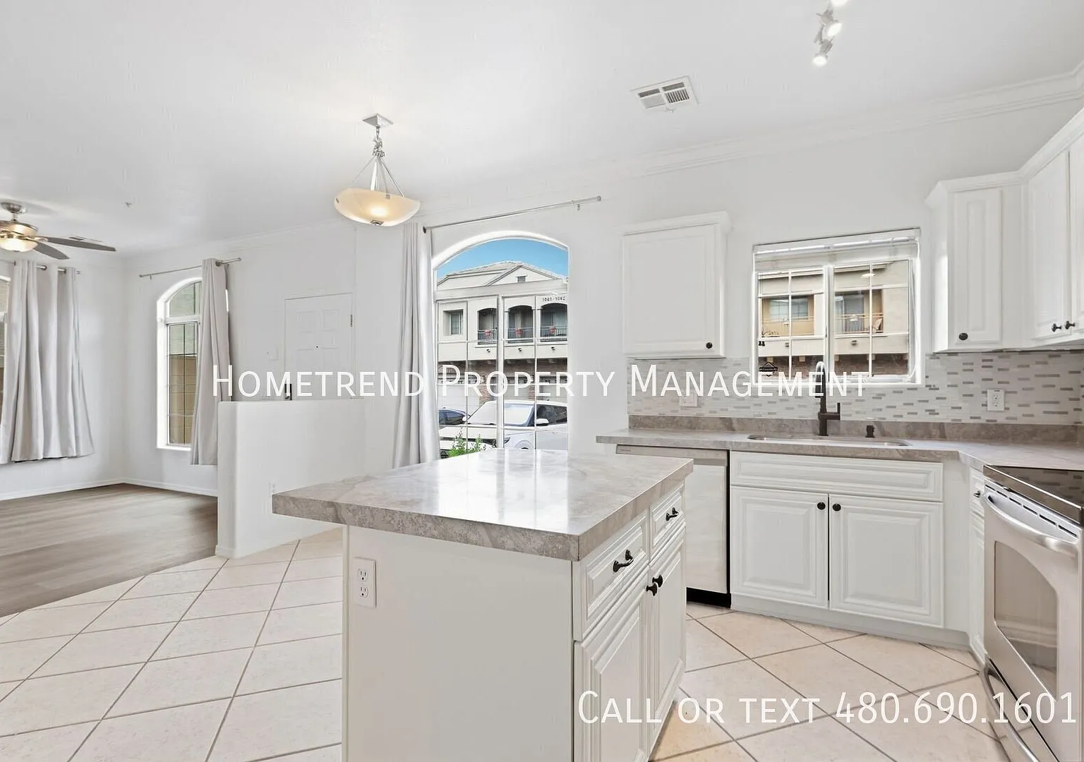 2/2 Mesa Townhome — Photo 4
