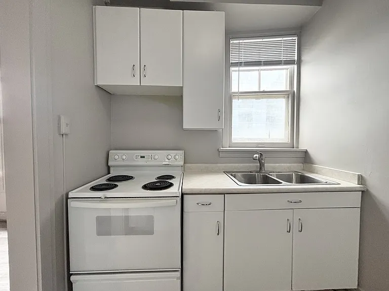 29 S State St #715 — Photo 16