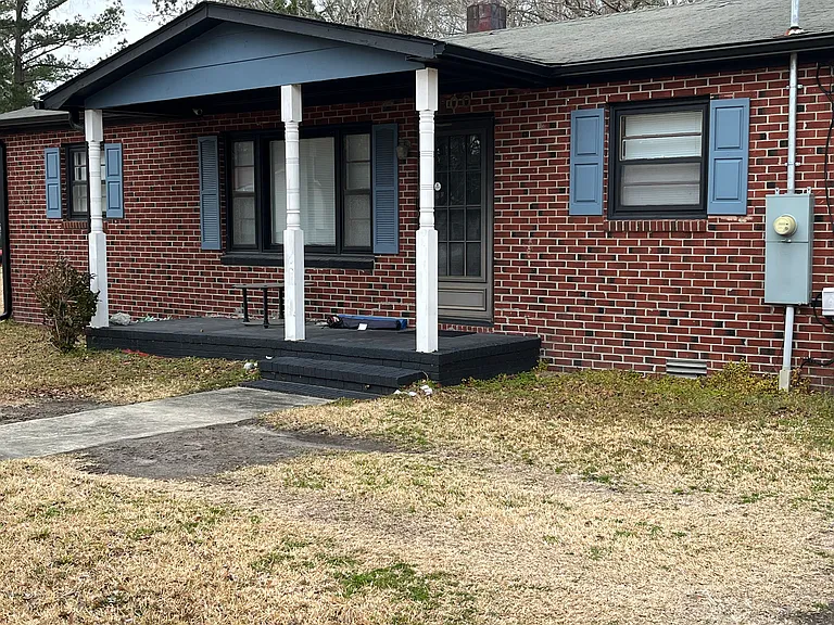 1800 Moore Dr — Photo 9