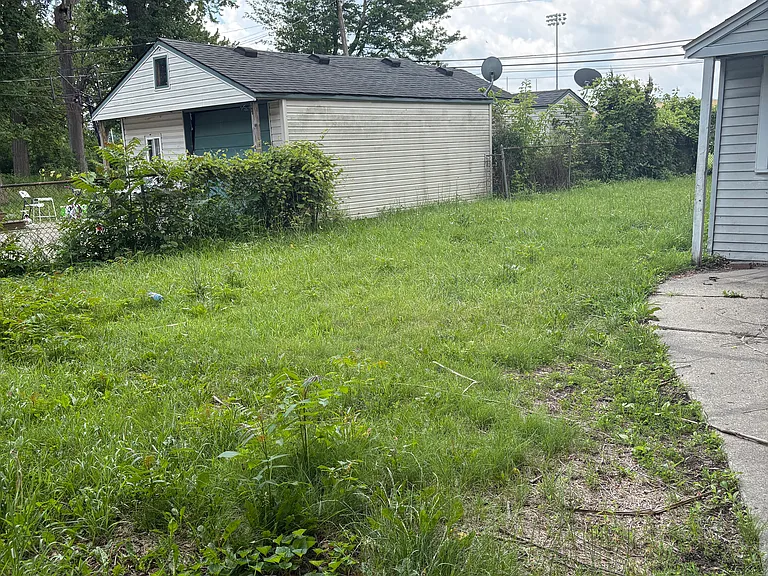 5251 Neff Ave — Photo 13