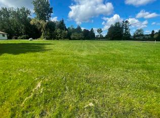 Hotchkiss Rd, Freeland, MI 48623