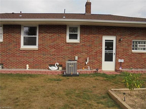 2nd image of 3894 Artmar Dr