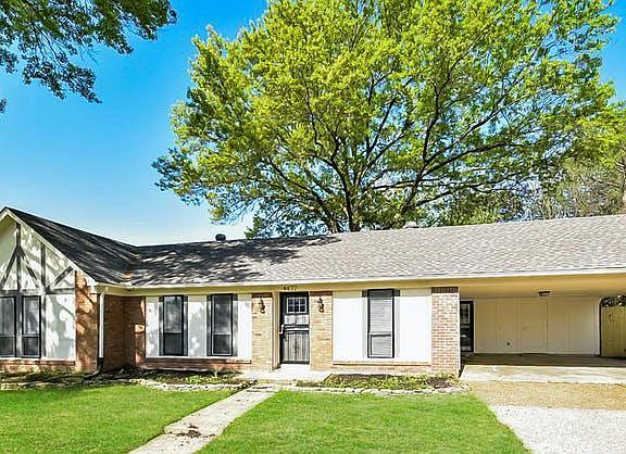 5th image of 4476 Westbury Dr