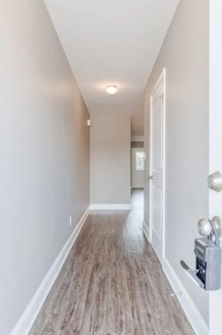 Landrum Place — Photo 4
