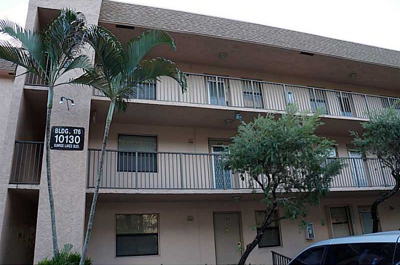 1st image of 10130 Sunrise Lakes Blvd APT 109