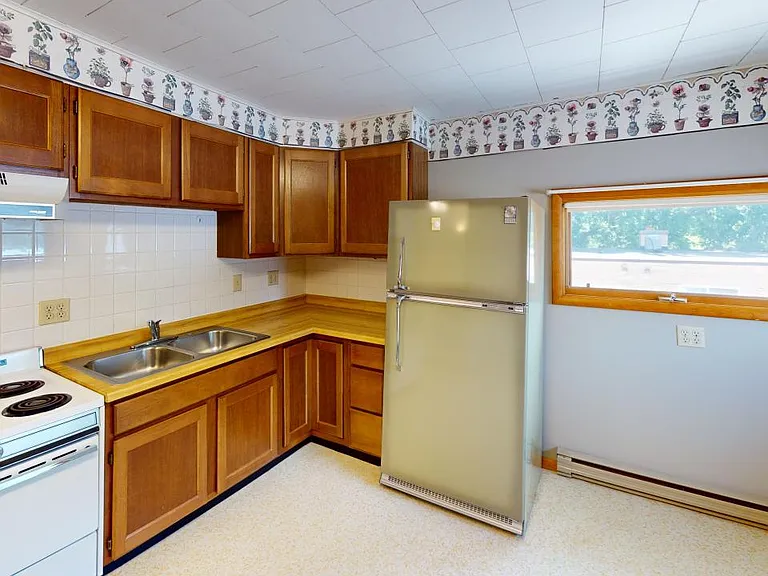 221 S Peoria Ave #2 — Photo 6