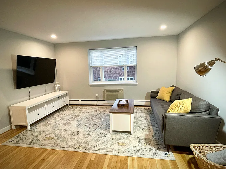 55 Colborne Rd #4 — Photo 1