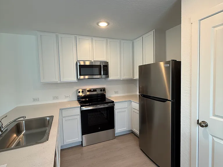 409 Moscato Rd — Photo 20