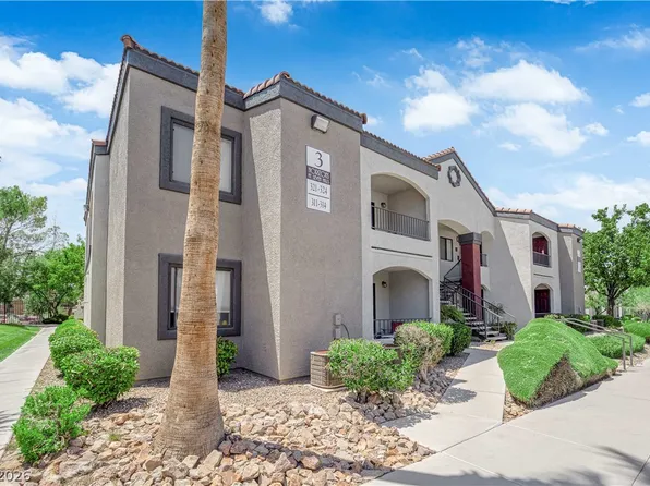 950 Seven Hills Dr APT 313, Henderson, NV 89052