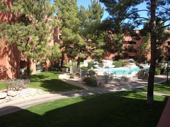 4th image of 12212 N Paradise Village Pkwy S APT 212C