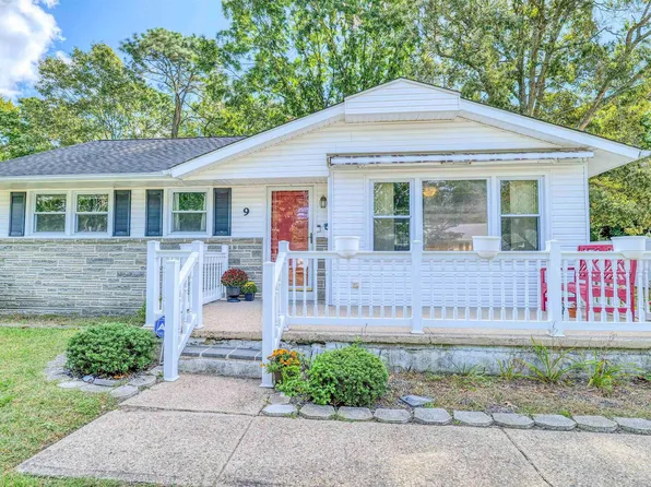 9 Nassau Rd, Somers Point, NJ 08244