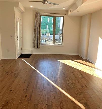 3rd image of 2132 Kensington Ct #B69