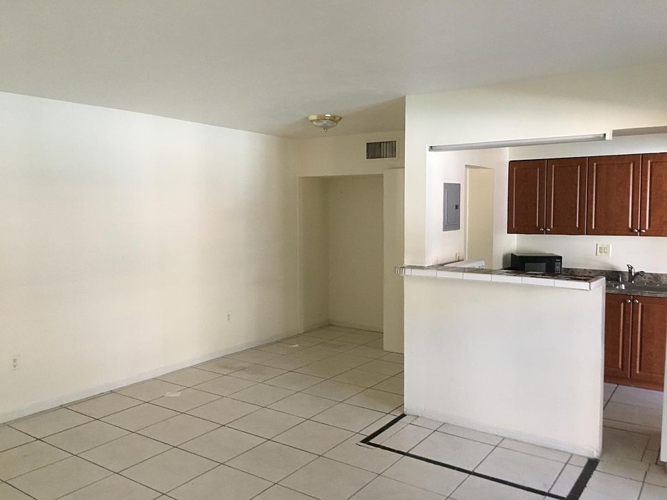 1st image of 1500 NE 127th St APT 112