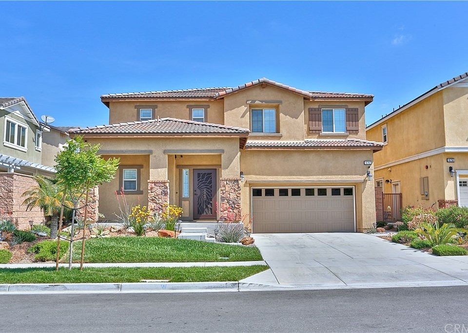 1st image of 16742 Kalmia Ln