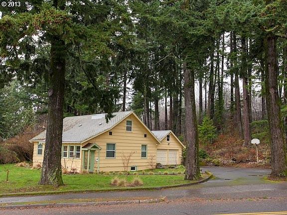 3rd image of 75 NW Vancouver Ave