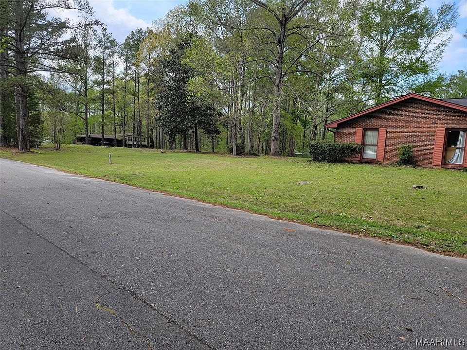 49 Orchard Dr, Tallassee, AL 36078 MLS 535390 Zillow