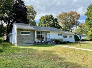 28 Hickory Way, Stamford, CT 06907