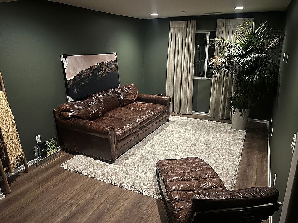 2nd image of 24170 Hillcrest Dr