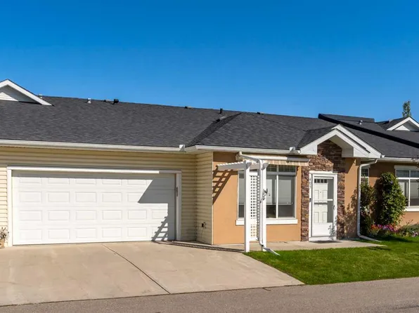 405 S Sunvale Cres NE, High River, AB T1V 0E8