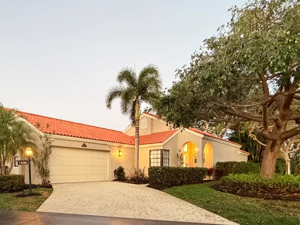 13266 Saint Tropez Circle, Palm Beach Gardens, FL 33410